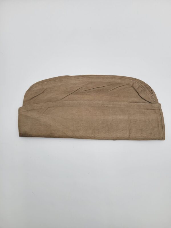 Vietnam Era US Marine Barracks Cap , Tan
